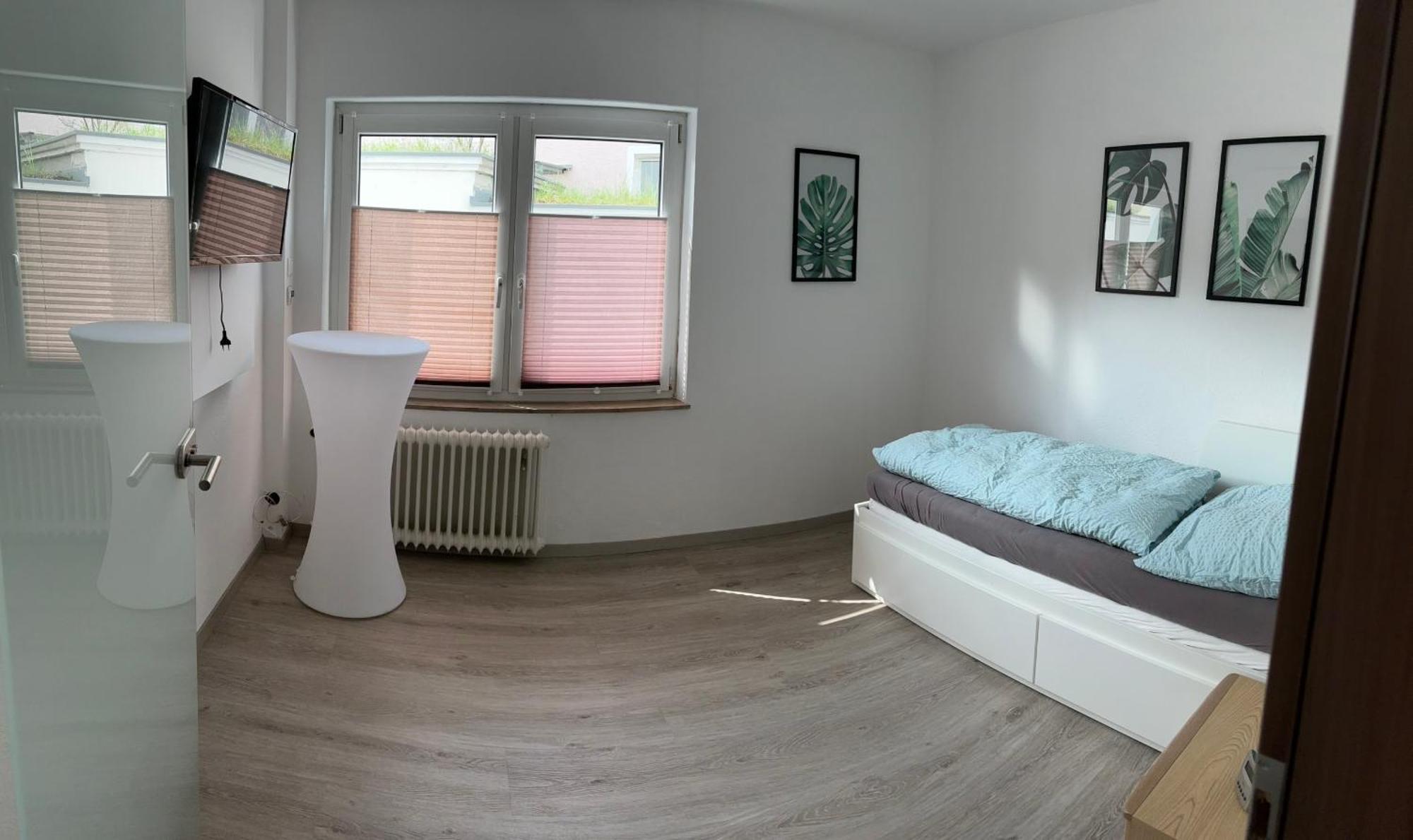 Business Ho 03 Apartment Некарзулм Екстериор снимка