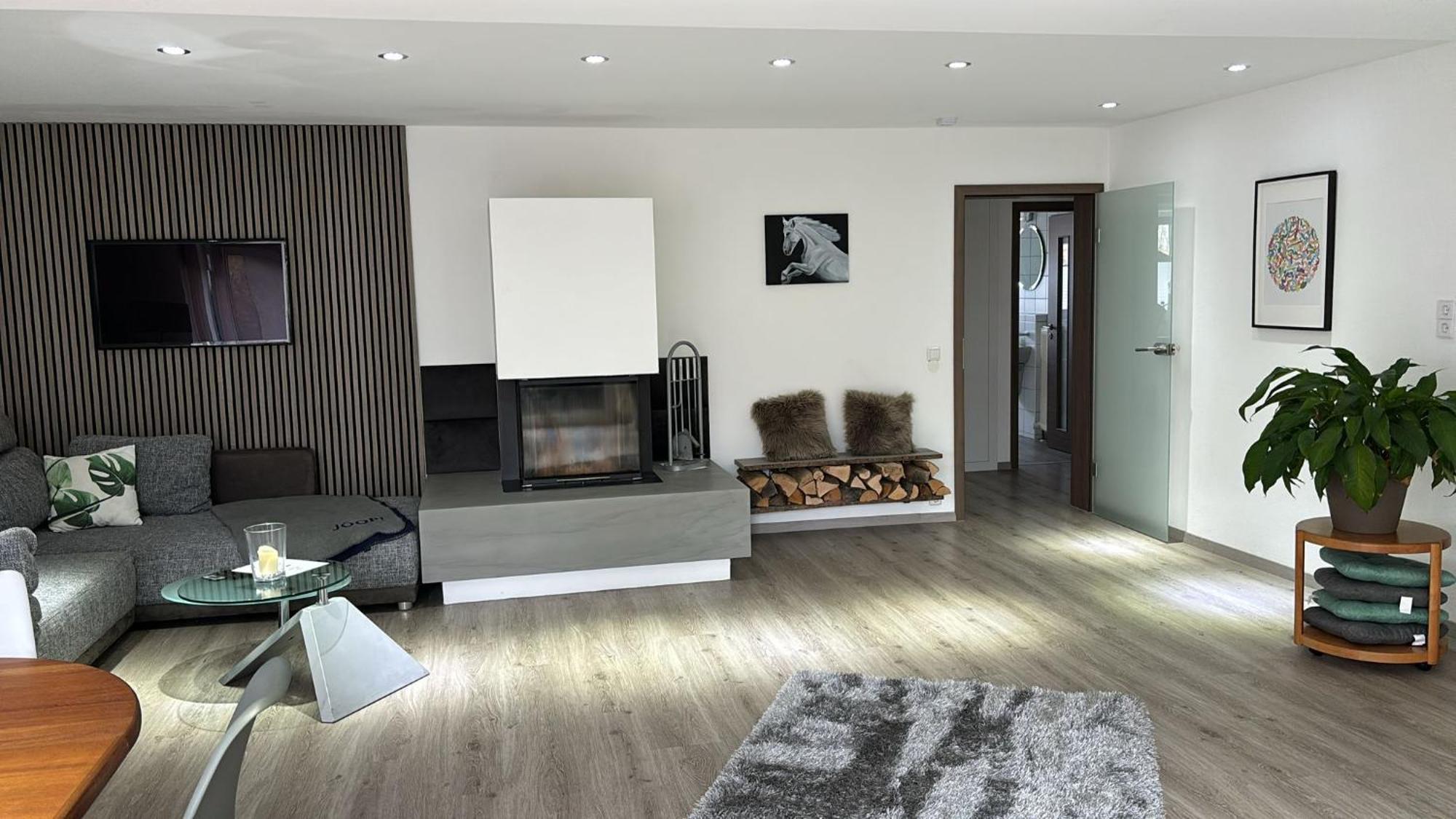 Business Ho 03 Apartment Некарзулм Екстериор снимка